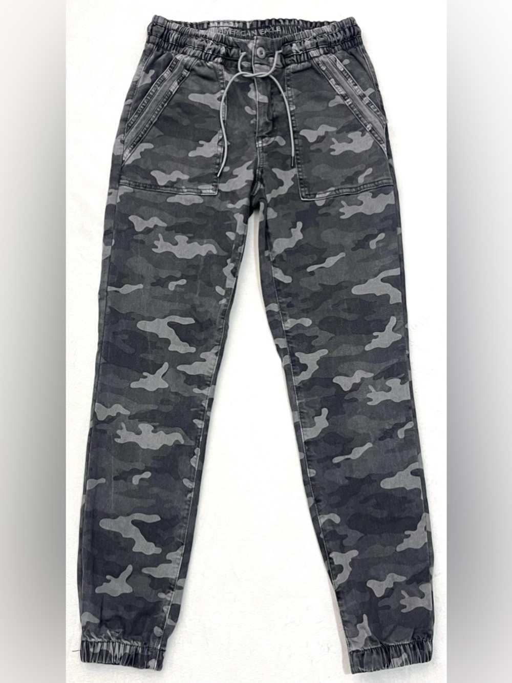 American Eagle Outfitters Gray Camouflage Drawstring Joggers with Pockets